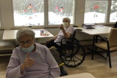 A.-Fredericks-and-B.-Getz-showing-their-thumbs-up-scaled