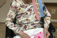 S.-Bell-pointing-out-the-heart-candy