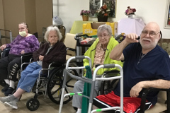 Waiting-for-the-auction-to-start