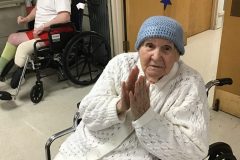 P.-Wonderly-clapping-along-scaled